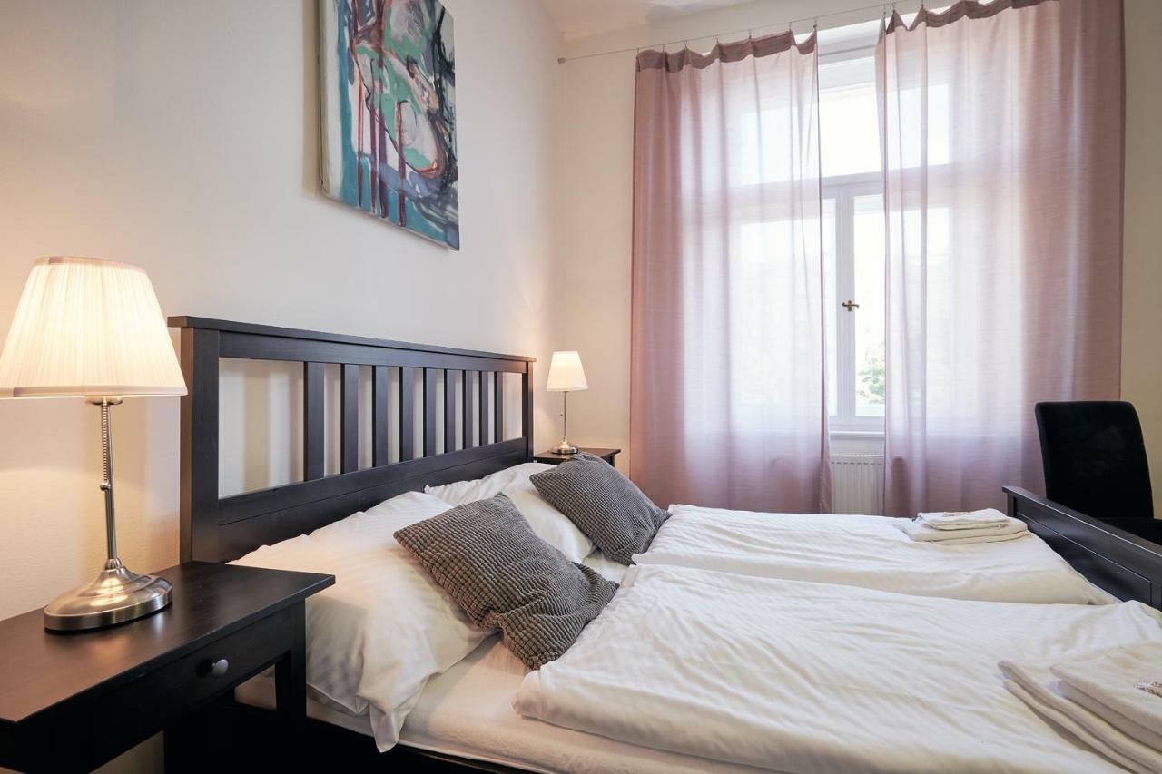 Hostel Mikolase Alse Prague Extérieur photo