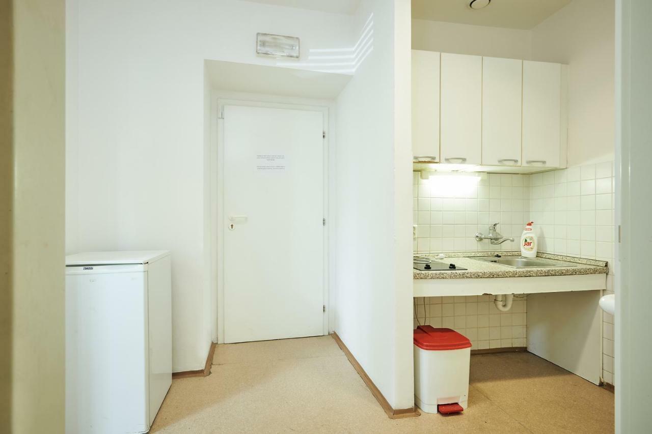 Hostel Mikolase Alse Prague Extérieur photo