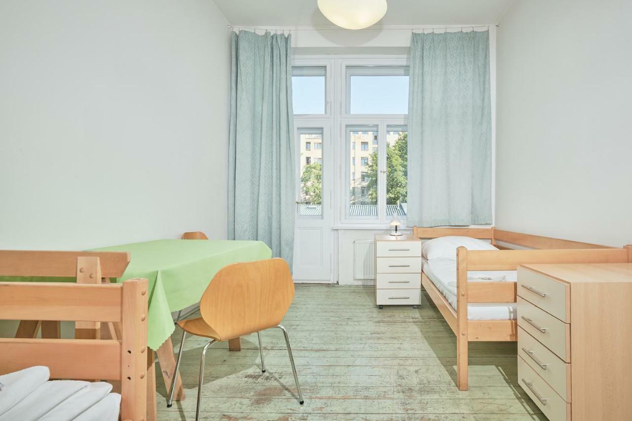 Hostel Mikolase Alse Prague Extérieur photo